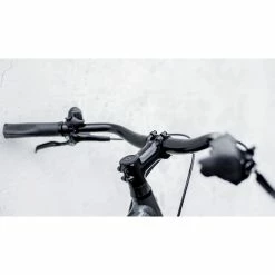 Trek DISTRICT 4 EQUIPPED STAGGER 2023 -Magasin de pièces de vélo trek district 4 equipped stagger 2023 1